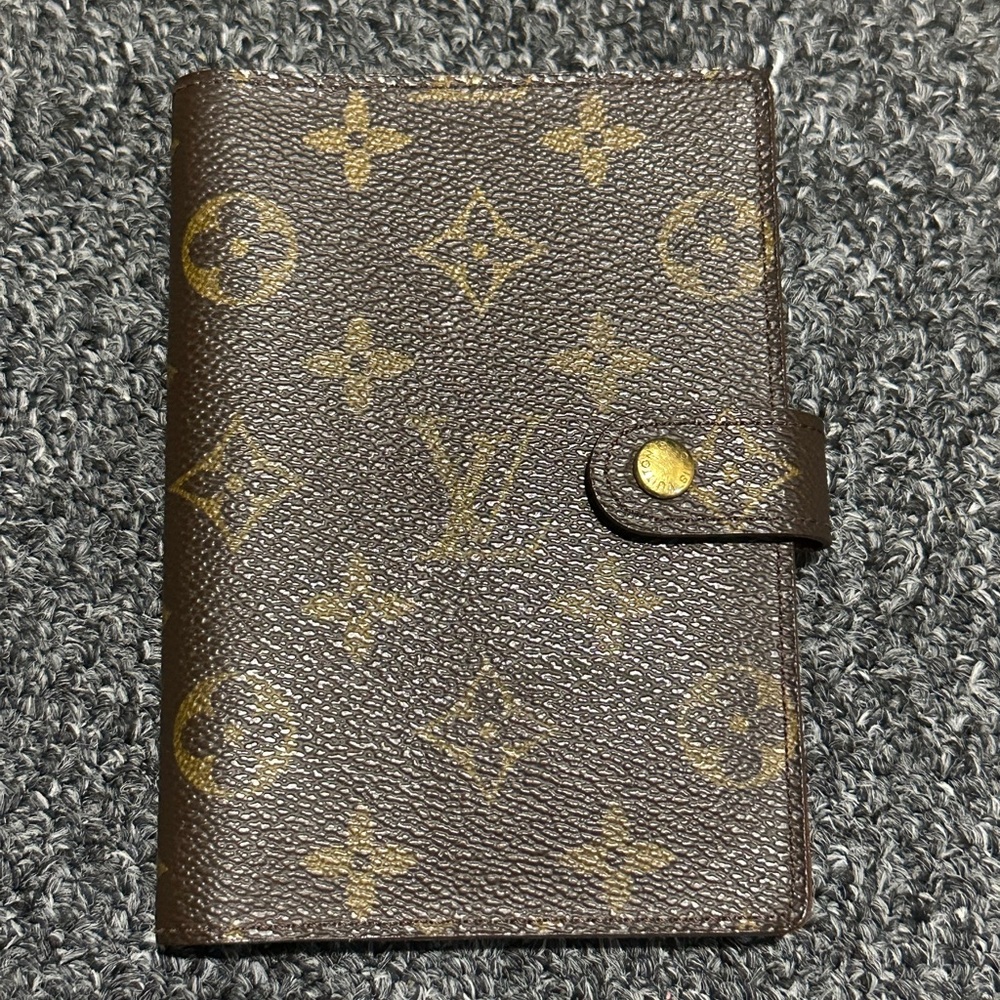 Louis Vuitton Brown Monogram Snap Agenda Cover with Gold Accents Classic